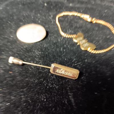 PERSONALIZED AND OTHER JEEWELRY