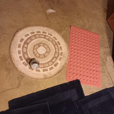 3 PIECE BATHROOM RUG SET WITH RUBBER BACK