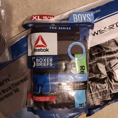 BOYS NEW UNDERWEAR (XL & M) 2 MEN'S LONG UNDERWEAR (3X)