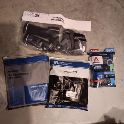 BOYS NEW UNDERWEAR (XL & M) 2 MEN'S LONG UNDERWEAR (3X)