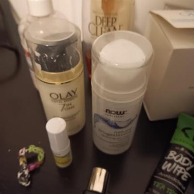 BEAUTY PRODUCTS AND A MAKEUP BAG