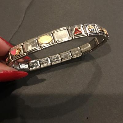 Stainless steel stretch charm bracelet