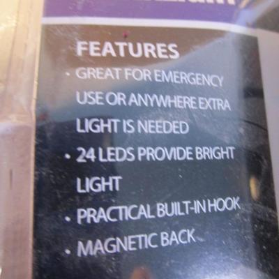 Lantern/flashlight & a new in pkg 24 LED work light