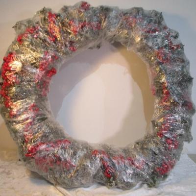 New in wrapper Large Christmas wreath with red berries & pine cones
