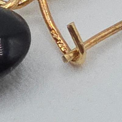 LOT 44: 14k Earrings with Heart /1.1 gtw