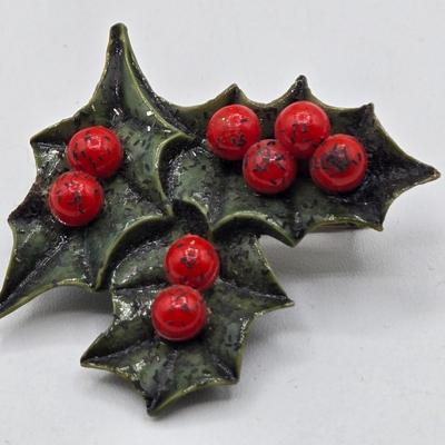 LOT 45: Variety of Holiday Jewelry