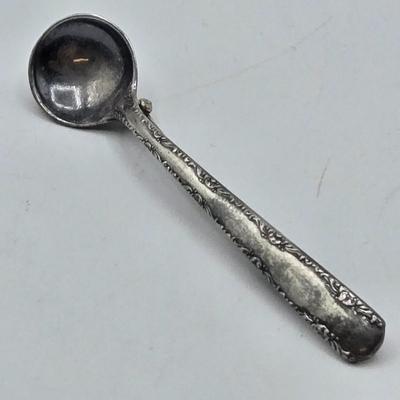 LOT 54: 3 Pairs of Sterling Silver Earrings/14.1 gtw and Sterling Silver Spoon Pin/5.7 gtw,