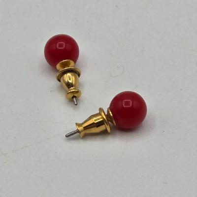 LOT 56: Multiple Pairs of Pierced and Clip Earrings