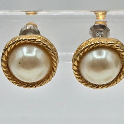 LOT 56: Multiple Pairs of Pierced and Clip Earrings