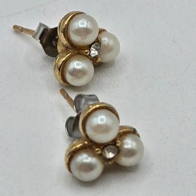 LOT 57: Assortment of Bracelets, Earrings, and Charms