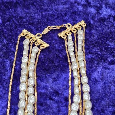 LOT 62: Variety of Faux Pearl Neclaces and More