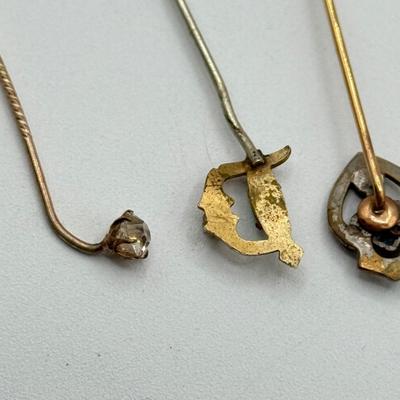 LOT 67: Vintage Stick / Tie Pins: Swords & More