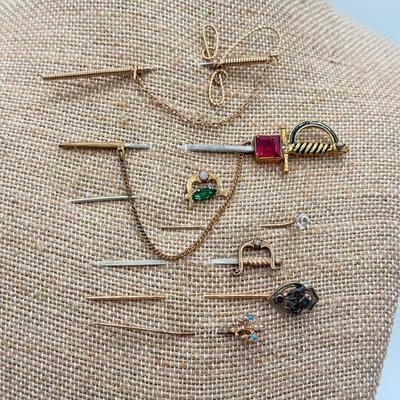 LOT 67: Vintage Stick / Tie Pins: Swords & More