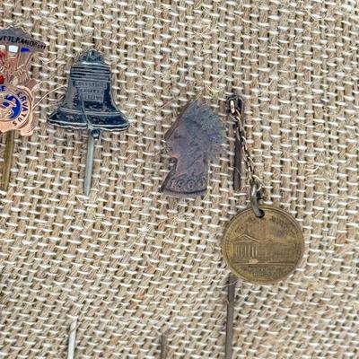 LOT 71: Vintage & Antique Stick Pins: Patriotic & More