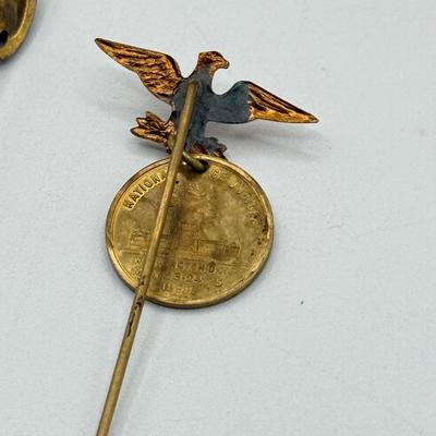 LOT 71: Vintage & Antique Stick Pins: Patriotic & More