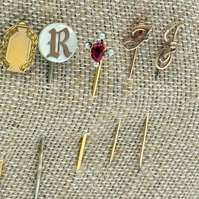 LOT 74: Vintage Stick Pins: Ski, Initials & More