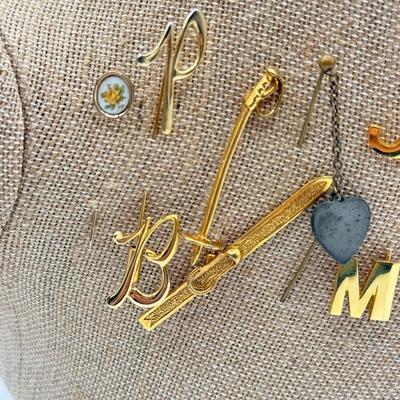 LOT 74: Vintage Stick Pins: Ski, Initials & More