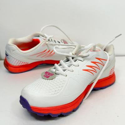 LOT 83: Summer Clothing: Some NEW & Sneakers