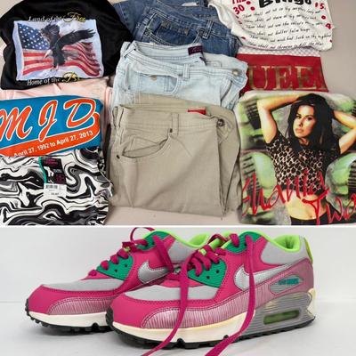LOT 85: Vintage Shania Twain Tour Shirt, Size 6Y Nike Sneakers & More