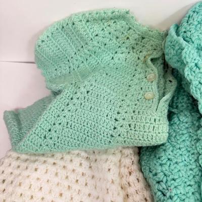 LOT 86: Large Collection of Vintage & Hand Made Baby/Doll Clothes