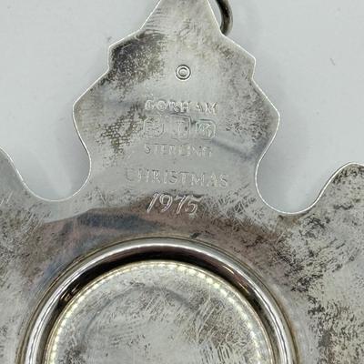LOT 88: 1975 Gorham Sterling Silver Snowflake Ornament (19.91g)