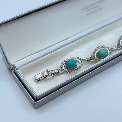 LOT 91: Sterling Silver Turquoise Bracelet 7” (12.05g)