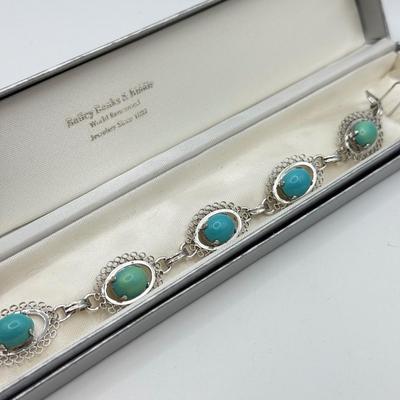 LOT 91: Sterling Silver Turquoise Bracelet 7” (12.05g)