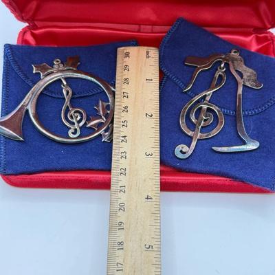 LOT 92: Silver Plated Philadelphia Orchestra 1980s Commemorative Christmas Tree Ornaments