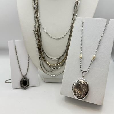 LOT 95: Collection of Silvertone Necklaces & Chains