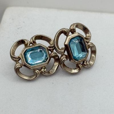 LOT 103: Collection of Silvertone Pins & Pierced Earrings