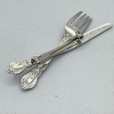 LOT 103: Collection of Silvertone Pins & Pierced Earrings