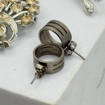 LOT 103: Collection of Silvertone Pins & Pierced Earrings