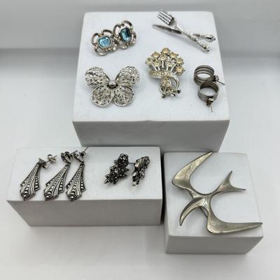 LOT 103: Collection of Silvertone Pins & Pierced Earrings