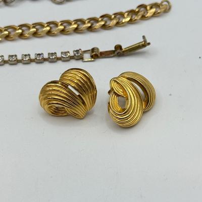 LOT 106: Christmas & More Costume Jewelry Collection: Bracelets, Earrings & More