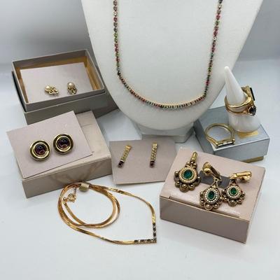 LOT 107: Collection of Avon Jewelry - some w/ Boxes