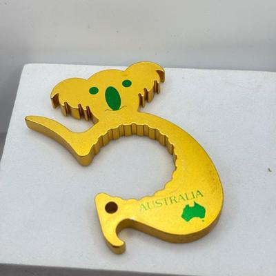 LOT 108: Australian Souvenirs, Heinz Pickle Pin, "Penannular Silver Brooch," Gold Plated Leaf Pins & More