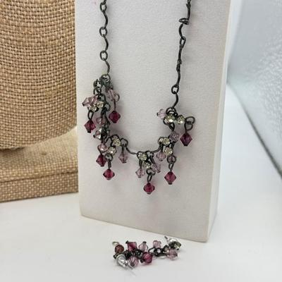 LOT 109: Necklaces, Bracelet & Earrings