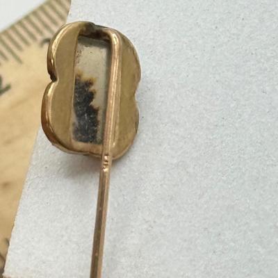 LOT 113: Antique / Vintage 10k Gold Hat / Stick Pin w/ Moss Agate Stone Inlay (1.4g)