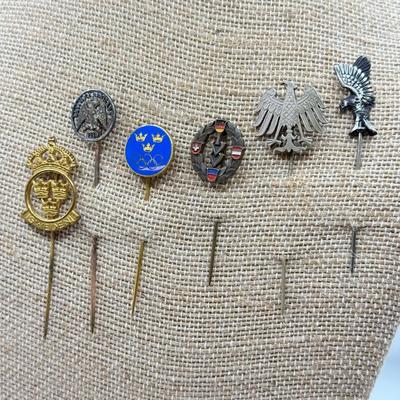 LOT 116: Collection of Vintage Stick Pins: Eagles, Symbols & More
