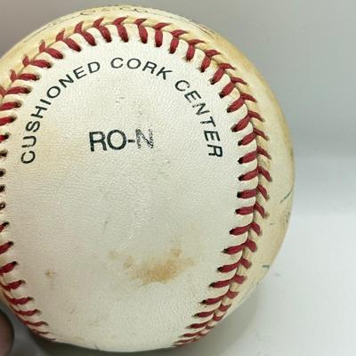 LOT 118: Signed MLB Scott Rolen Baseball