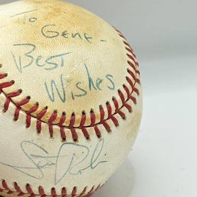 LOT 118: Signed MLB Scott Rolen Baseball