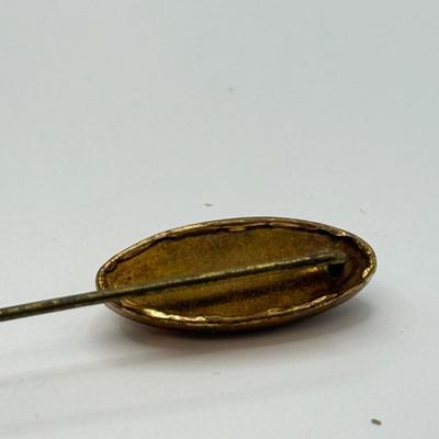 LOT 119: Vintage Hat / Stick Pins: Floral & Cameo Designs