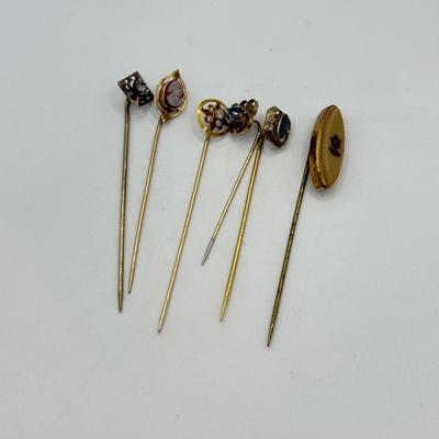 LOT 119: Vintage Hat / Stick Pins: Floral & Cameo Designs
