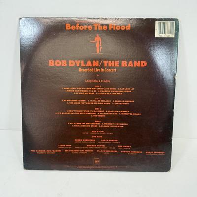 LOT 125: Vintage Vinyl Record Albums: Jimi Hendrix, The Beatles, David Bowie, The Doors, Eric Clapton, Neil Young, Bob Dylan (LIST IN...