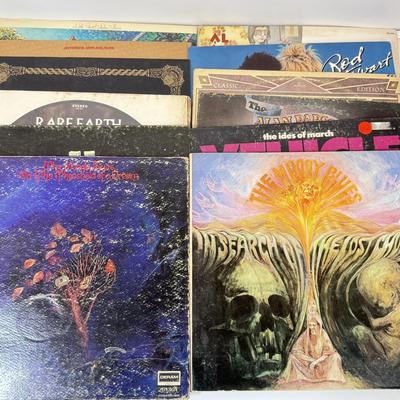 LOT 126: Vinyl Record Albums circa 1970s: Jefferson Airplane, Rod Stewart & More (LIST IN DESCRPTION)