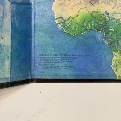 LOT 126: Vinyl Record Albums circa 1970s: Jefferson Airplane, Rod Stewart & More (LIST IN DESCRPTION)