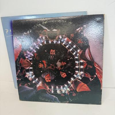 LOT 128: Vinyl Record Albums: Donna Summer, Dionne Warwick, Stevie Wonder, Nat King Cole & More