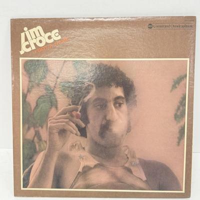 LOT 135: 1970s/80s Vinyl Record Albums: Footloose, Rod Stewart, Bonnie Tyler, Pointer Sisters, The Ray Charles Singers, Air Supply &...