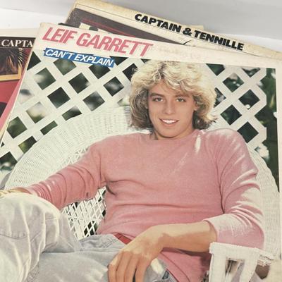 LOT 136: Stack of Various Vintage Vinyl Record Albums - Christmas Themed, Bill Cosby, 45s & More