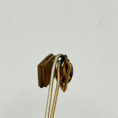 LOT 137: Vintage / Antique Hat Stick Pins w/ Natural & Simulated Gemstones